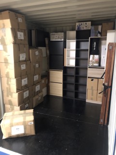 Garde-meubles Mondial Services à Troyes - box rempli de cartons